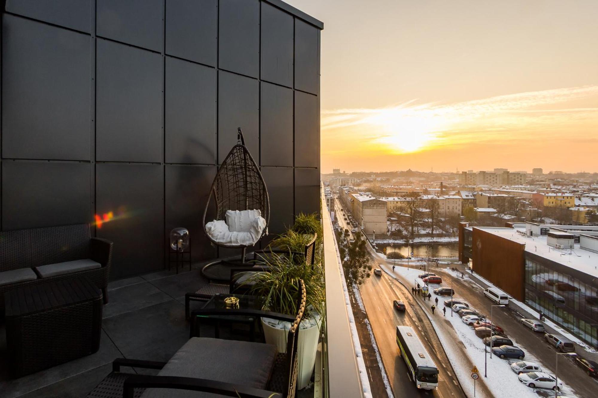 Q18 Aparthotel Bydgoszcz Exterior photo
