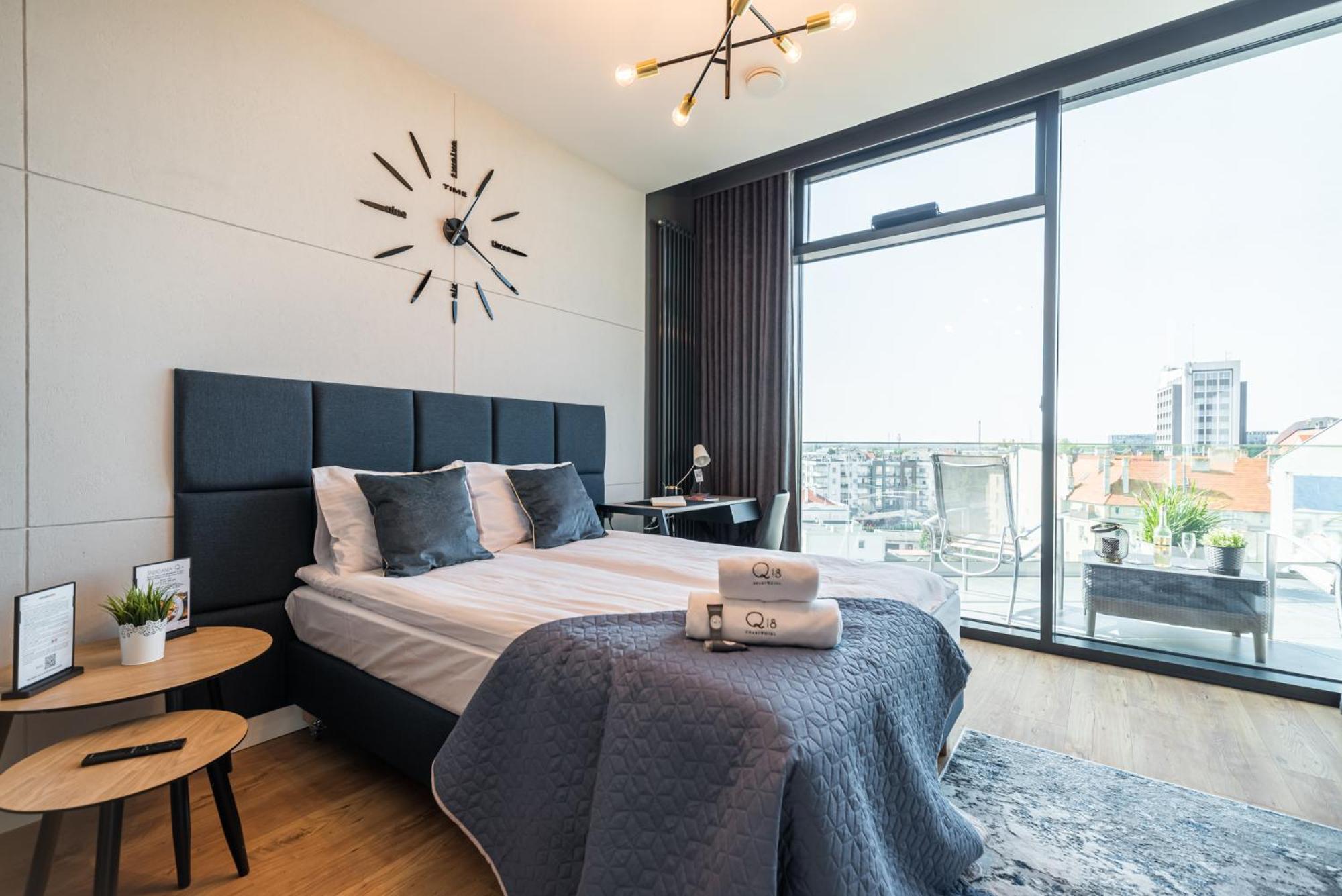Q18 Aparthotel Bydgoszcz Exterior photo